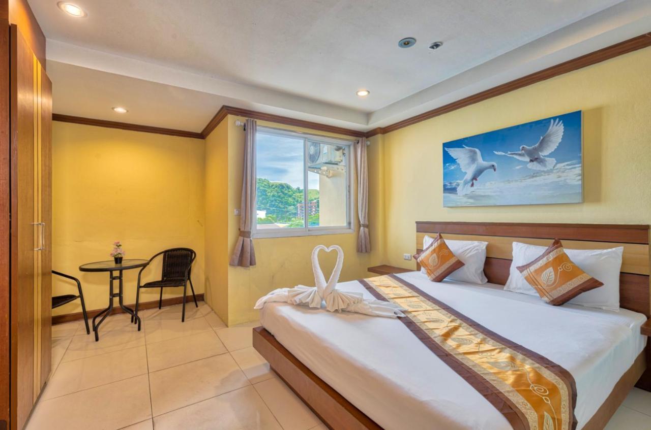Tj - Otop Shopping Paradise Hotel