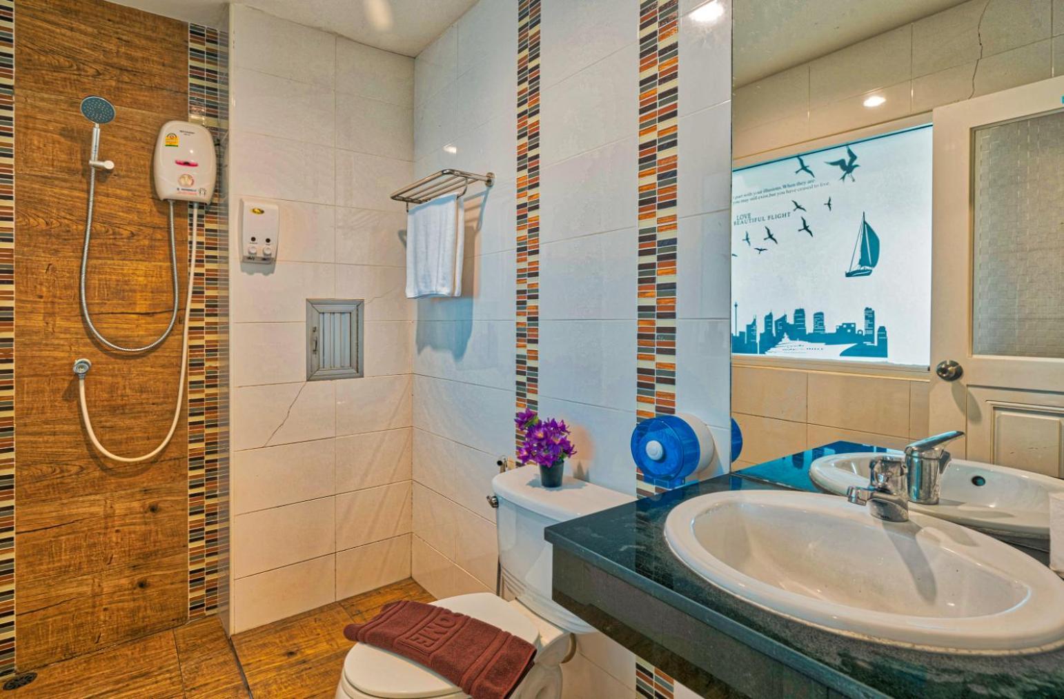 Hotel Tj - Otop Shopping Paradise Patong